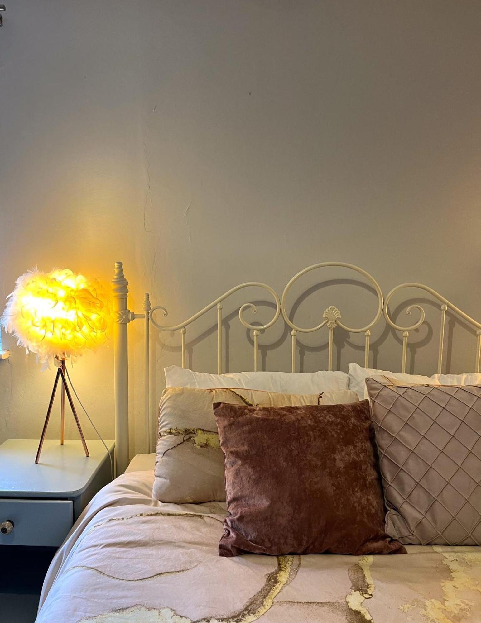 Charming Cottage Retreat With Garden - Sleeps 12 Bristol Zewnętrze zdjęcie
